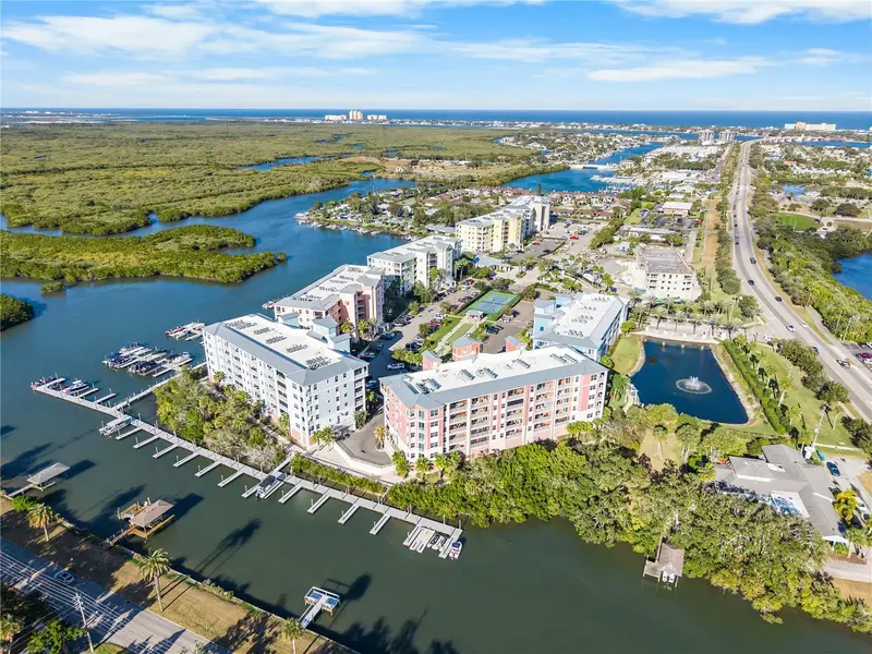 1 Riverwalk Dr #306, FL