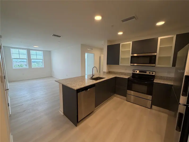 5587 Millenia Park Blvd #524, FL
