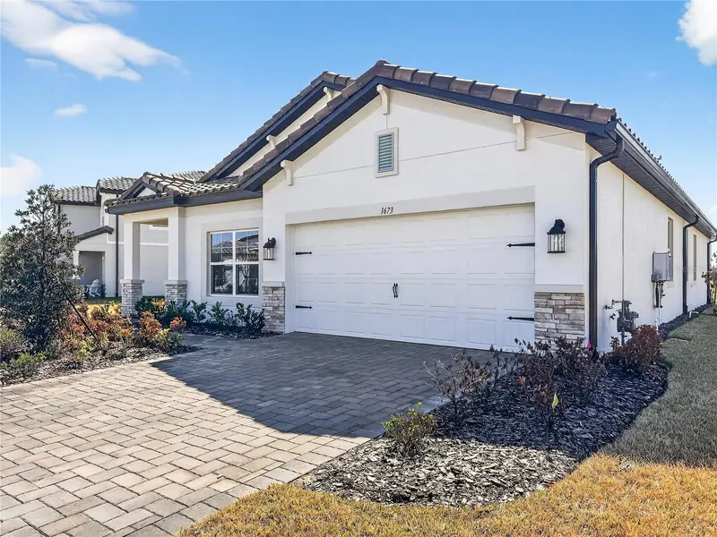 1673 Suttonset Trl, FL