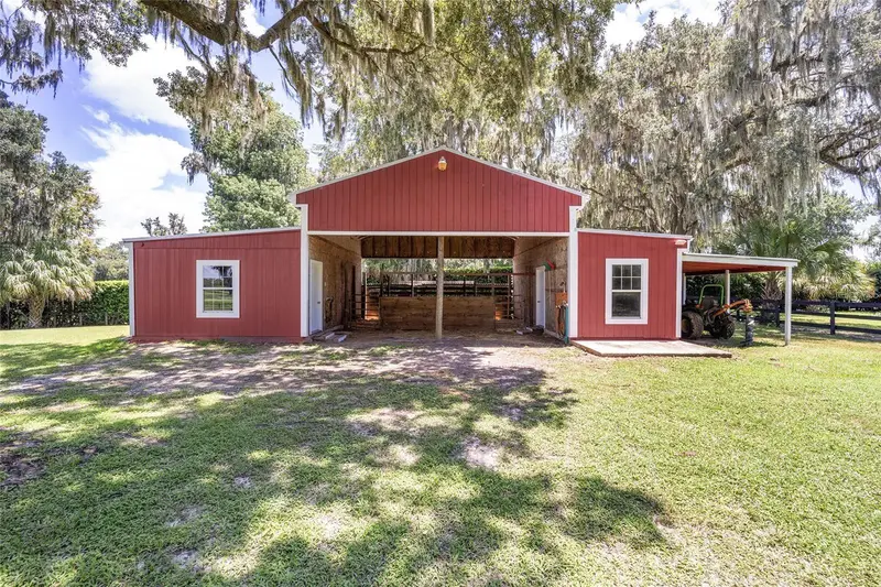 7137 & 7141 S Magnolia Ave, FL