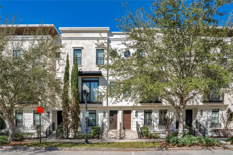 665 Jackson St, FL