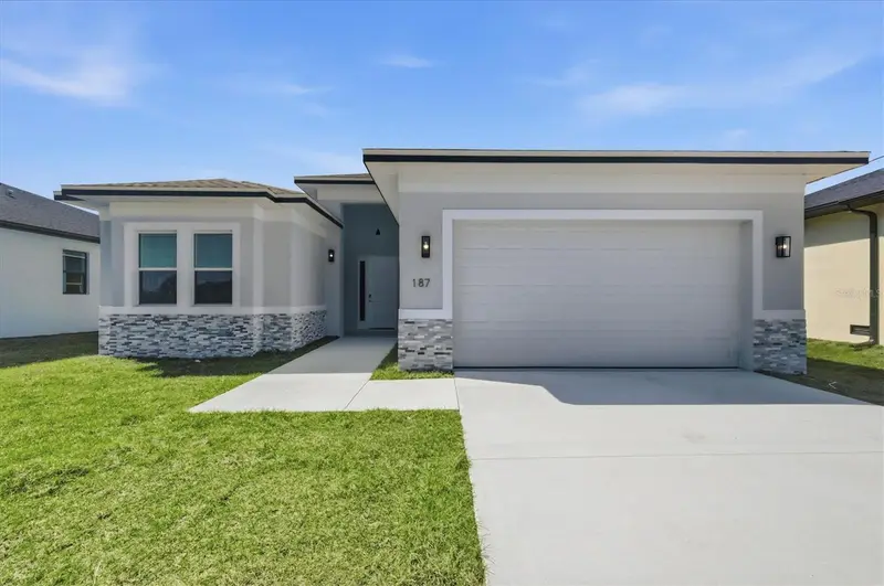 187 Sesame Rd E, FL
