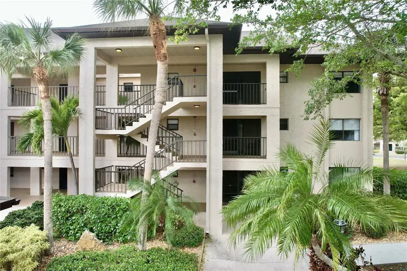 1590 Islamorada Blvd #84c, FL