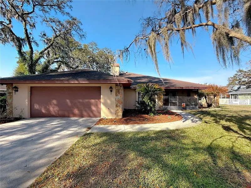 452 Summit Chase Dr, FL