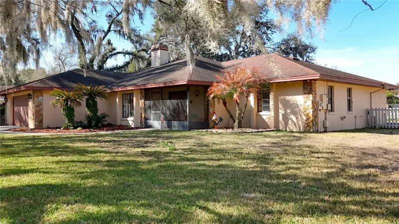 452 Summit Chase Dr, FL