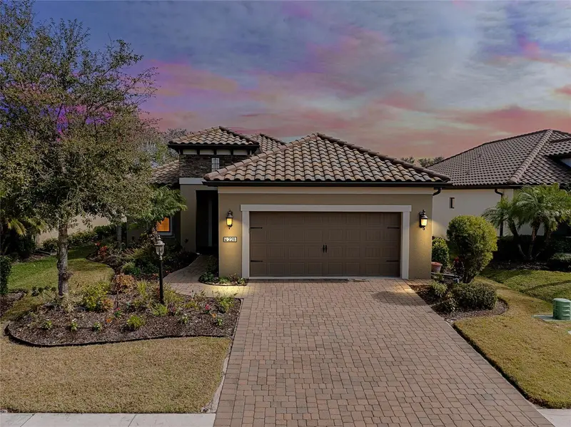 228 Acerno Dr, FL