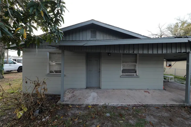 608 Dr Martin Luther King St, FL