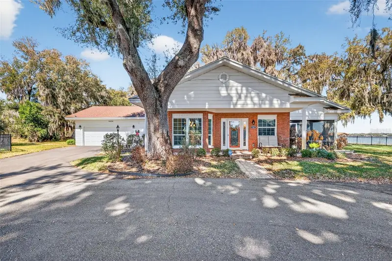1404 Regency Ct, FL
