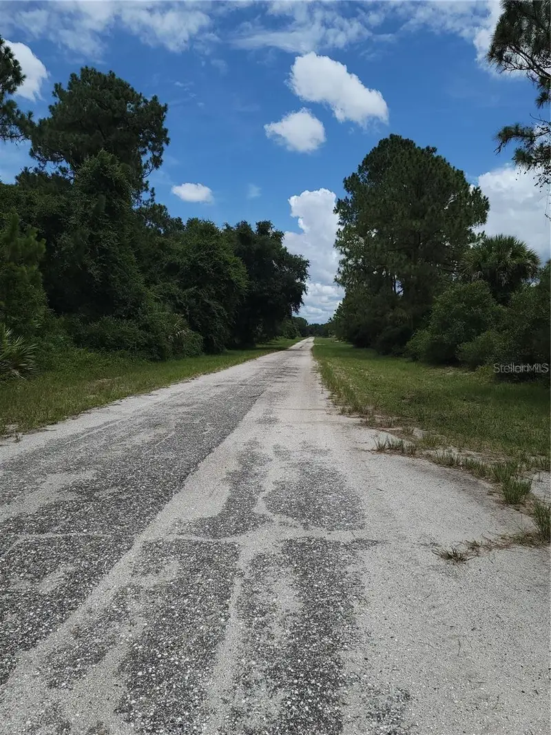 Paso Ave, FL