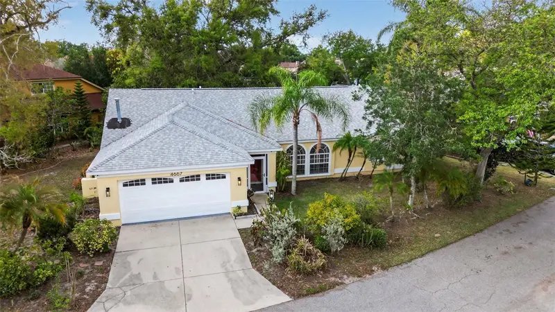 4667 Hamlets Grove Dr, FL