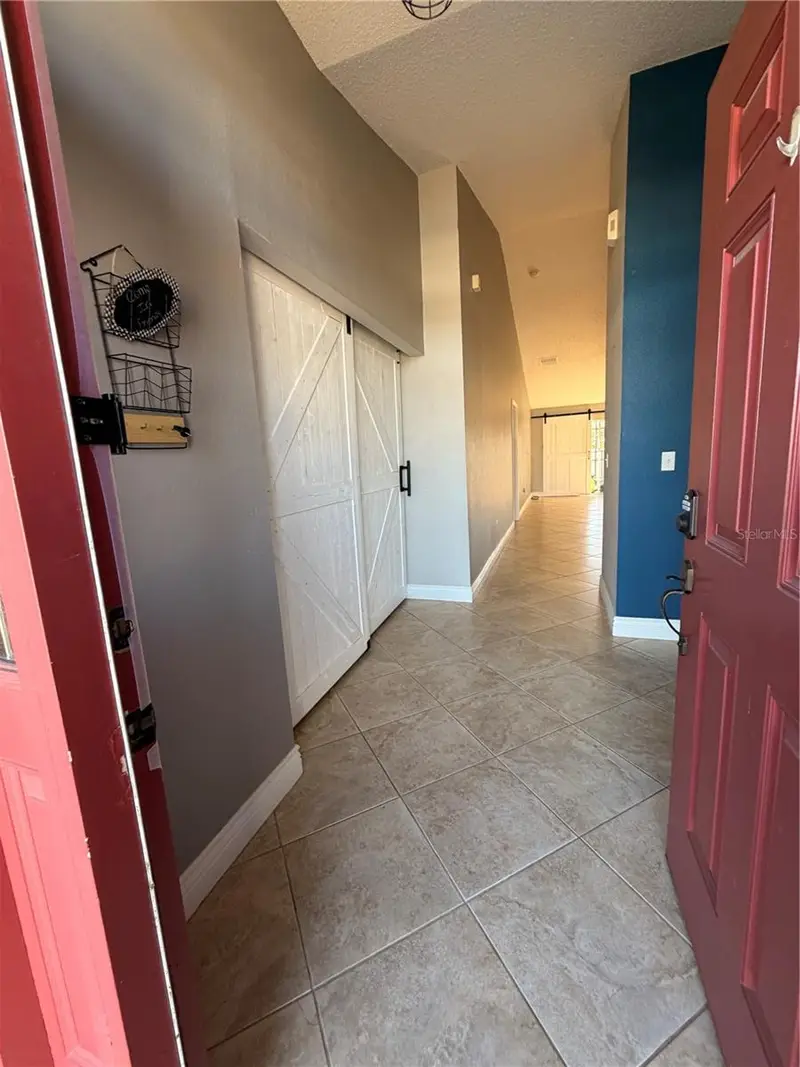 436 Bloomfield Dr, FL