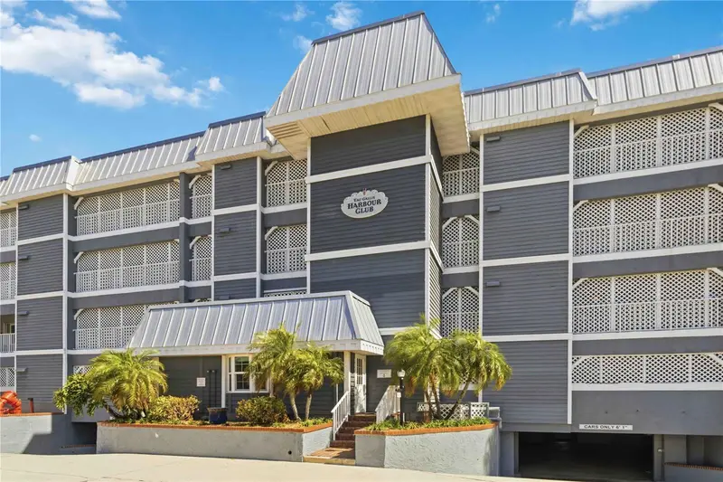 905 N Harbor City Blvd #204, FL