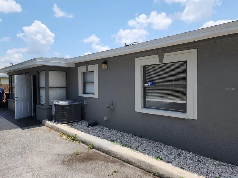 60 S Semoran Blvd, FL