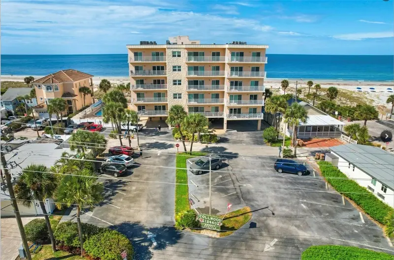 13440 Gulf Blvd #202, FL
