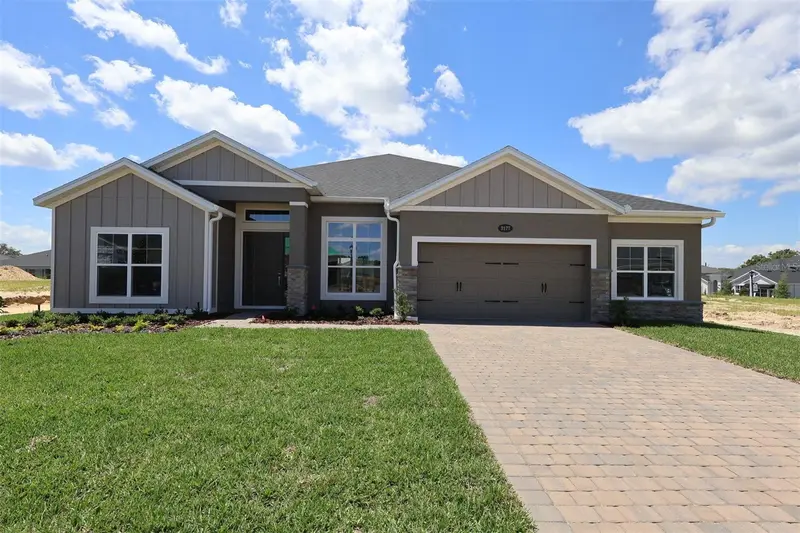3177 Wolf Lake Ave, FL