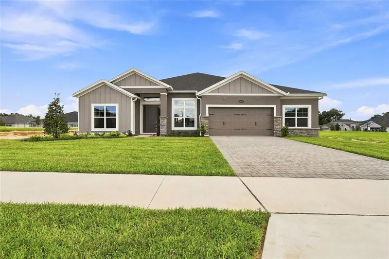 3177 Wolf Lake Ave, FL
