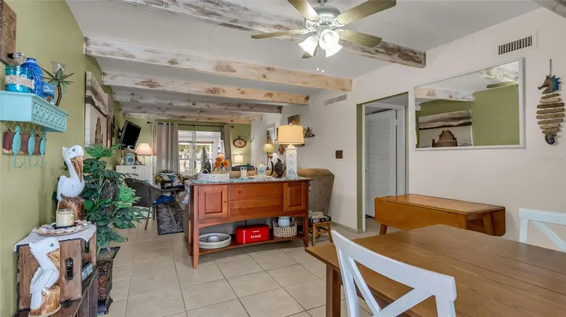 5109 Club Cir, FL