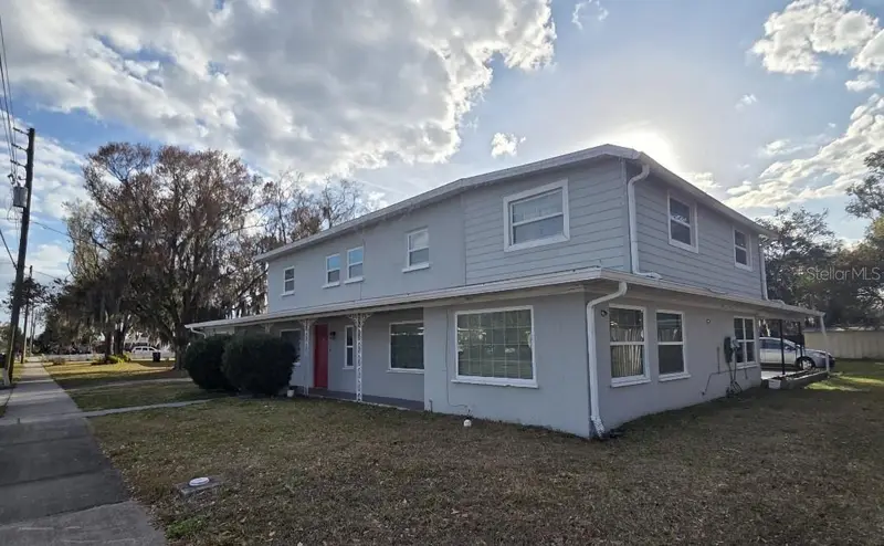 712 S Clyde Ave, FL