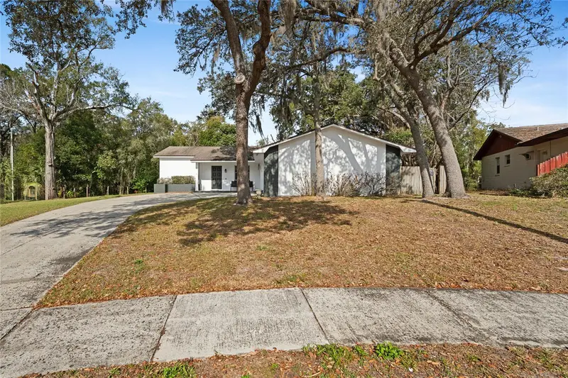 1080 Grizzly Ct, FL