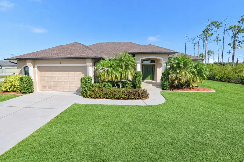2 Stern Pl, FL