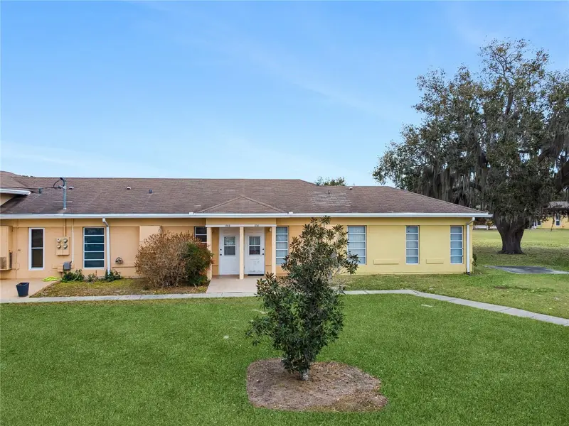 1703 Club Cir, FL