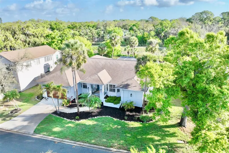 4717 E Trails Dr, FL