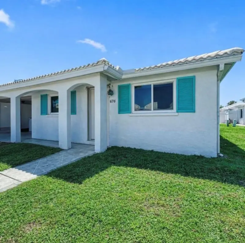 676 El Centro, FL