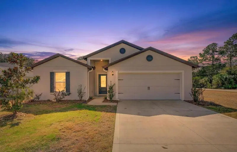 2 Radium Ln, FL