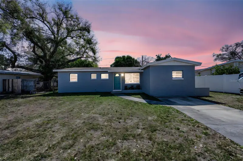5449 63rd Way N, FL