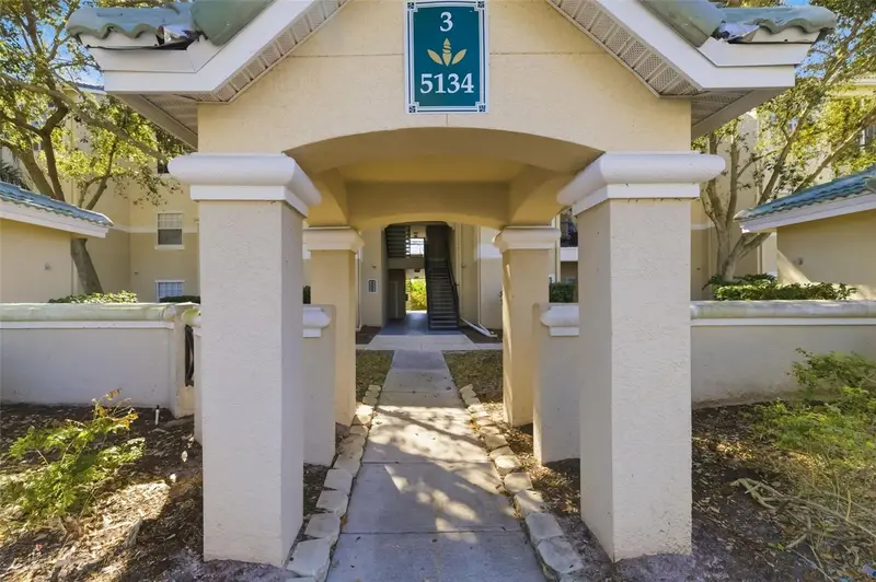 5134 Northridge Rd #309, FL