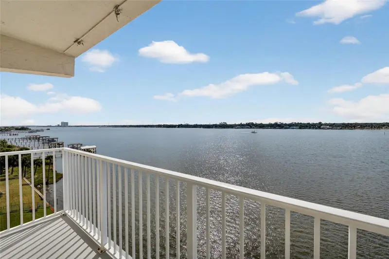 2711 N Halifax Ave #695, FL