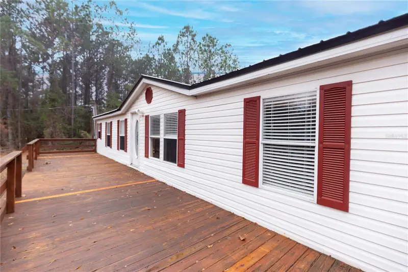 11602 Ne Us Highway 301, FL