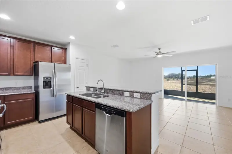 196 Primrose Dr, FL