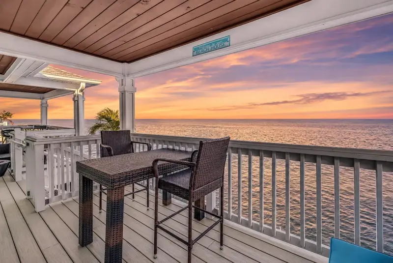 5102 Coquina Key Dr Se #D, FL
