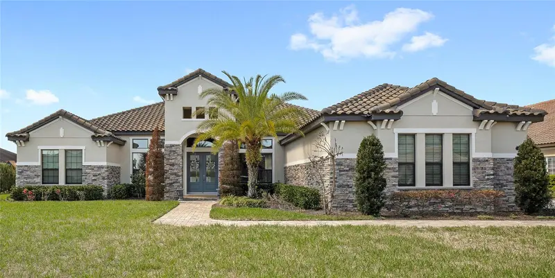 25620 Grandview Pointe, FL