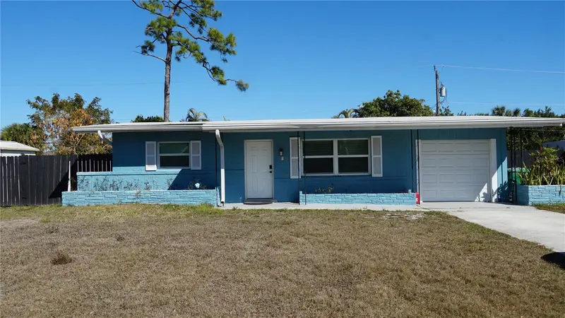 3064 Pinetree Street, FL