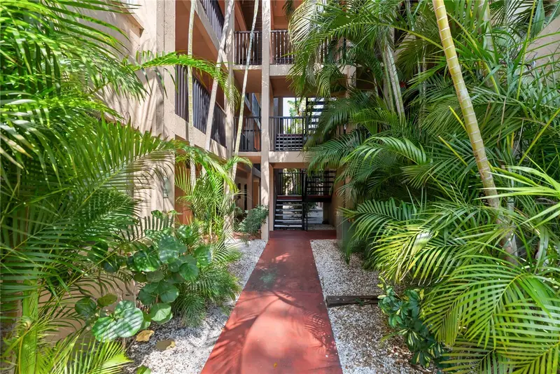 3700 S Osprey Ave #118, FL