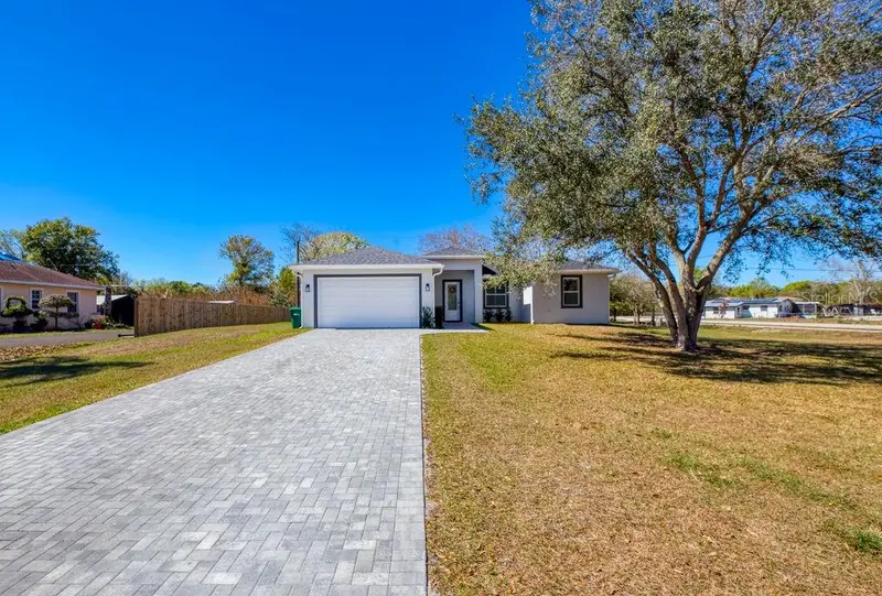 3573 Nw 18th Ave, FL