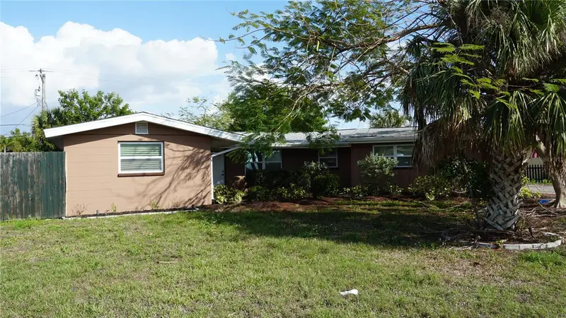 3596 Harbor Blvd, FL