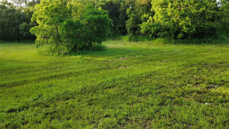 327 Beaverbrook Ln, FL