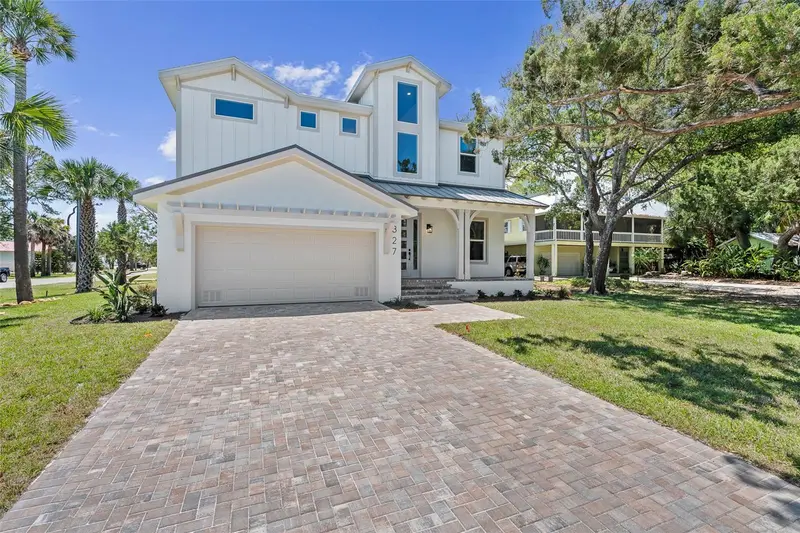 327 Micklers Rd, FL