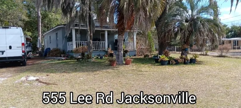 555-565 Lee Rd, FL