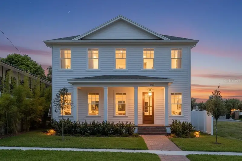1309 17th Ave N, FL