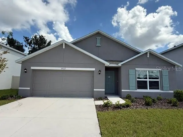 Oakfield Lakes listing
