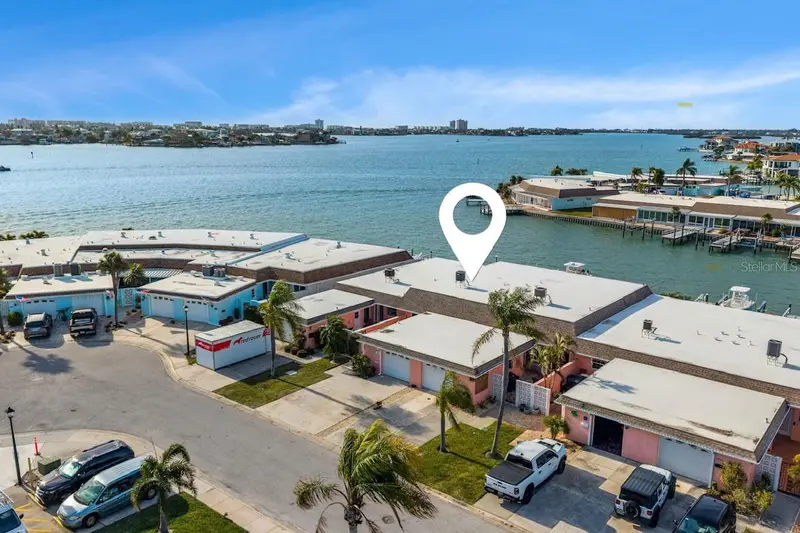 651 Boca Ciega Point Blvd S, FL