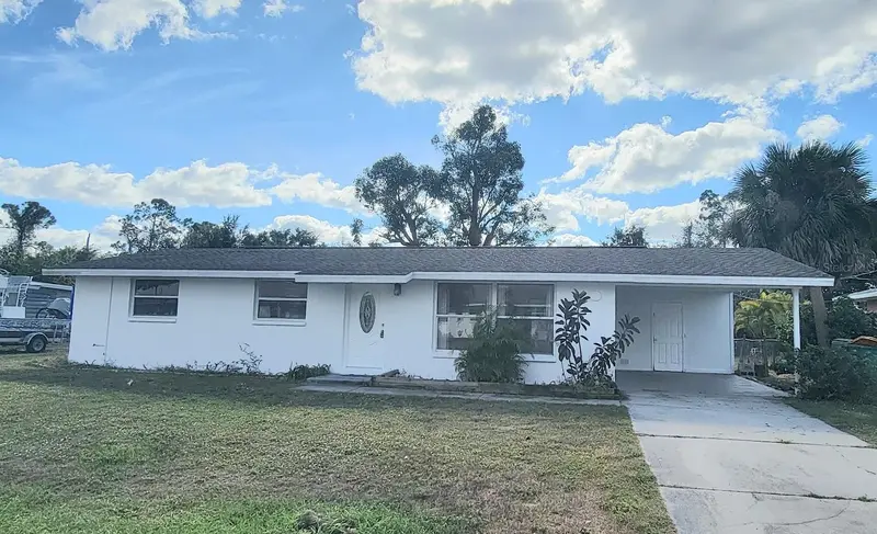 22353 Buffalo Ave, FL