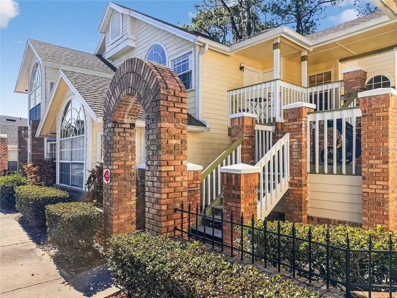 5005 Laguna Bay Cir #22, FL