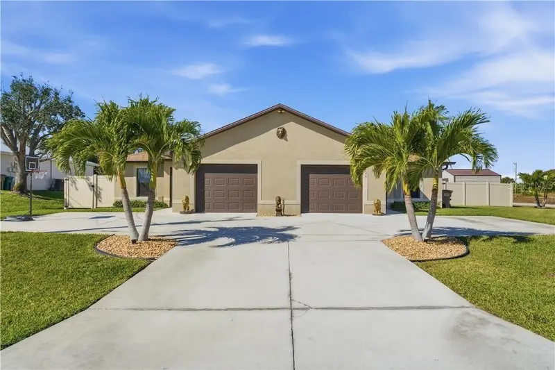 528 Se 5th Pl, FL