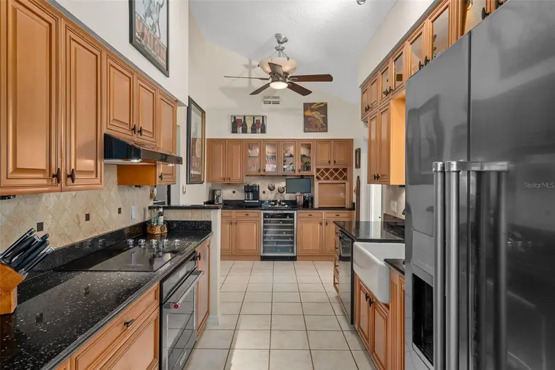115 Colony South Dr, FL