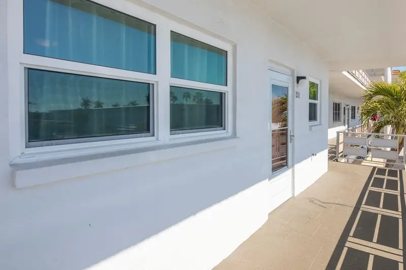3128 59th St S #211, FL